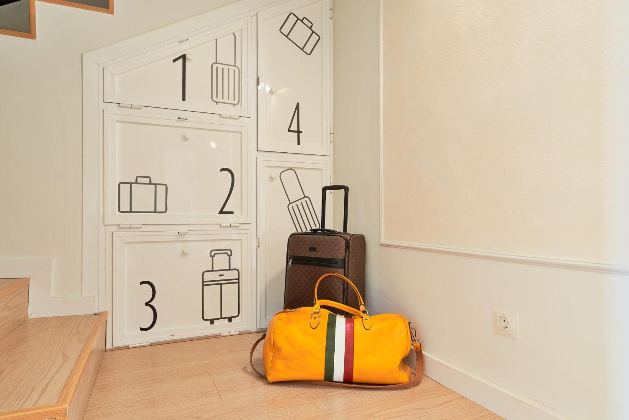 Rg Duque De Aveiro Hotel มาลากา ภายนอก รูปภาพ